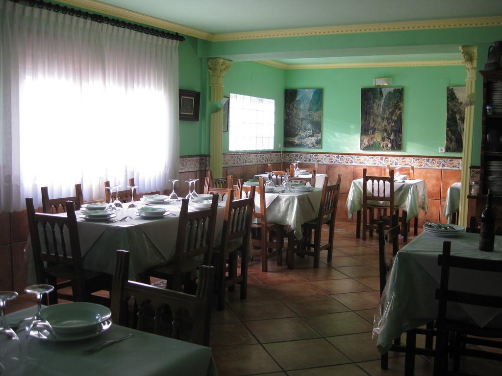 Hostal El Duje Tielve 외부 사진